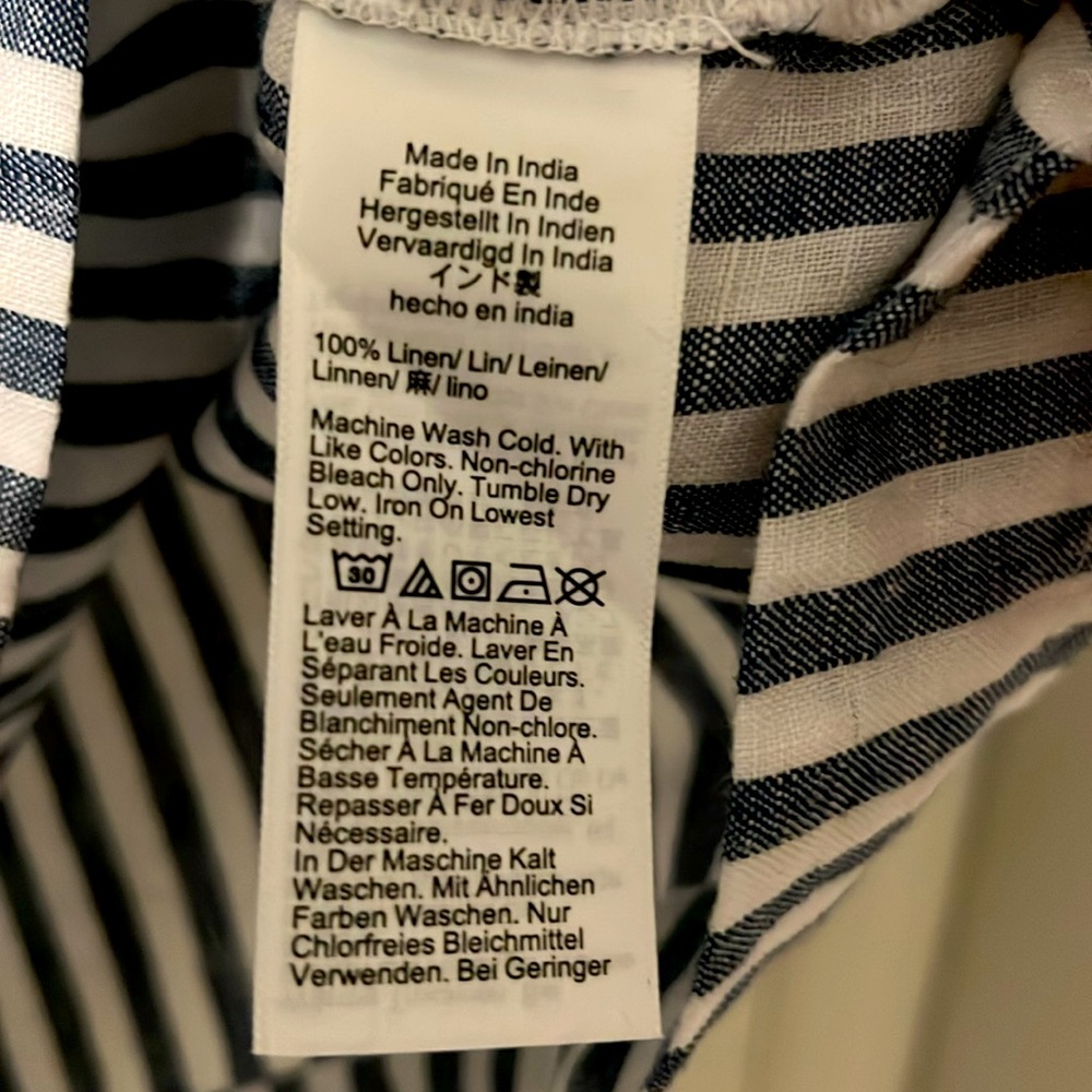 J Crew Flutter Sleeve V Neck Linen Top Navy Blue White Stripes- Size Small - Picture 8 of 12